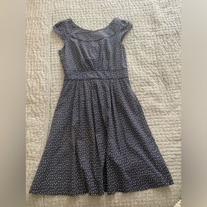 MODCLOTH EMILY AND FIN DRESS M
